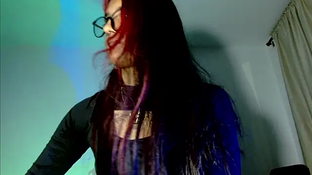 carolinerue online show from February 2026 09:23:02 AM