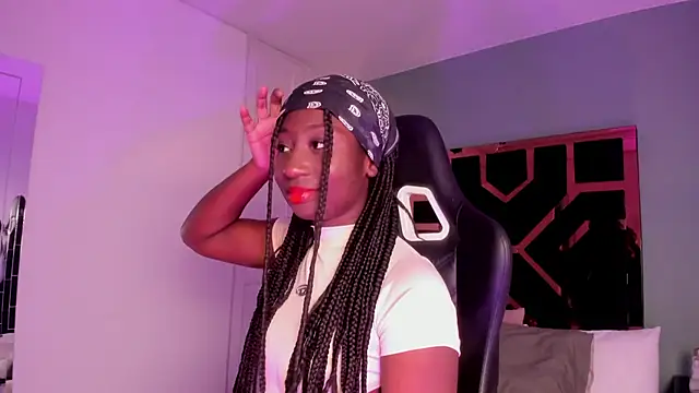 Madison Monroe  online show from September 2025 11:35:02 AM