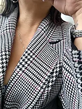 Snapshot of Misshot_01 chatting on September 2025 07:08:01 PM Misshot 01 online show from September 2025 07:08:01 PM