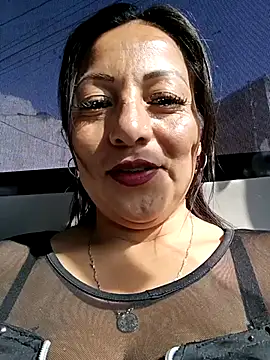 Snapshot of Misshot_01 chatting on October 2025 08:09:02 PM Misshot 01 online show from October 2025 08:09:02 PM