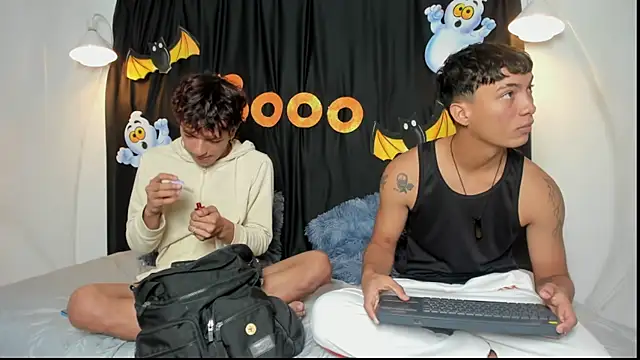 maicol cum23 online show from October 2025 04:19:02 PM