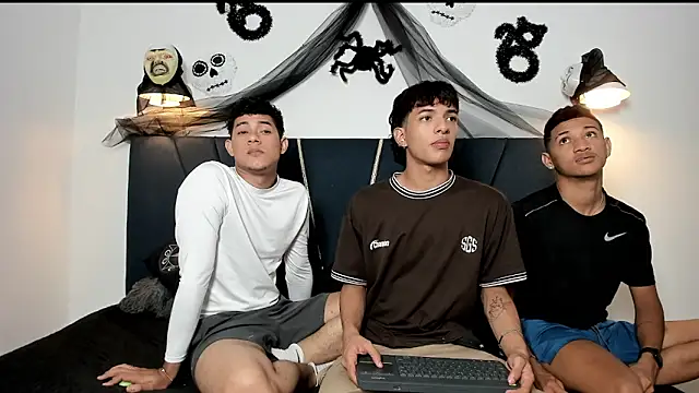 maicol cum23 online show from October 2025 04:27:01 AM