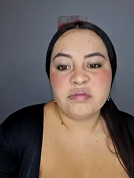 Snapshot of Stefaannii chatting on September 2025 01:27:01 AM Stefaannii online show from September 2025 01:27:01 AM