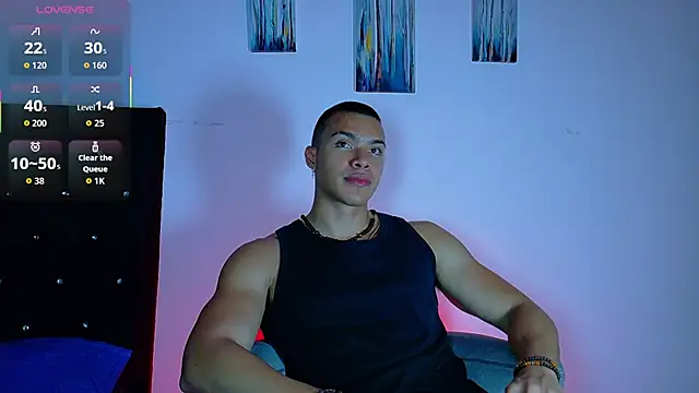 adriel escalante online show from April 2026 04:21:01 AM