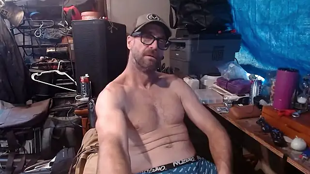 PeterHanglin online show from March 2026 08:35:02 PM