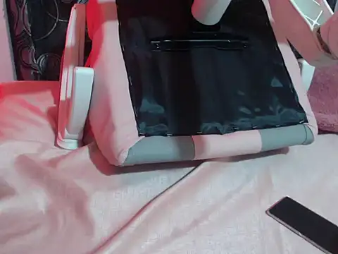 PANDORA-PIEL online show from October 2025 11:47:02 PM