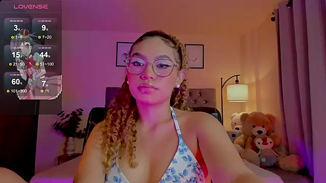 Snapshot of OxanaFedorova1- chatting on June 2026 02:24:02 AM OxanaFedorova1- online show from June 2026 02:24:02 AM