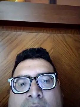 Snapshot of Santiagoqro85 chatting on September 2025 05:24:01 PM Santiagoqro85 online show from September 2025 05:24:01 PM