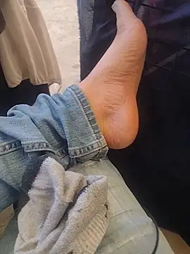 Snapshot of Santiagoqro85 chatting on December 2025 05:31:02 PM Santiagoqro85 online show from December 2025 05:31:02 PM