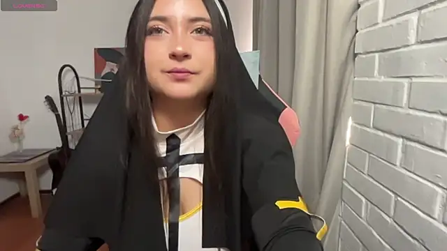 Snapshot of valentinauwu chatting on April 2026 09:24:01 PM valentinauwu online show from April 2026 09:24:01 PM