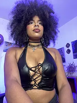 Raven luv online show from May 2026 08:49:02 PM