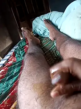 Snapshot of pus_ylover chatting on November 2025 05:40:01 AM pus ylover online show from November 2025 05:40:01 AM