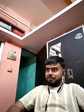 soniriyaa010101 online show from November 2025 08:07:01 PM