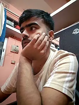 soniriyaa010101 online show from November 2025 10:14:01 AM