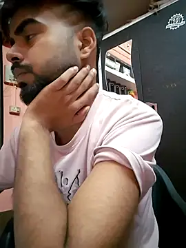 soniriyaa010101 online show from April 2026 09:34:01 PM