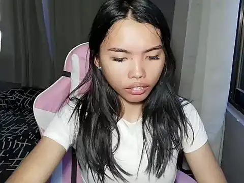 cutie milker online show from April 2026 05:32:01 AM