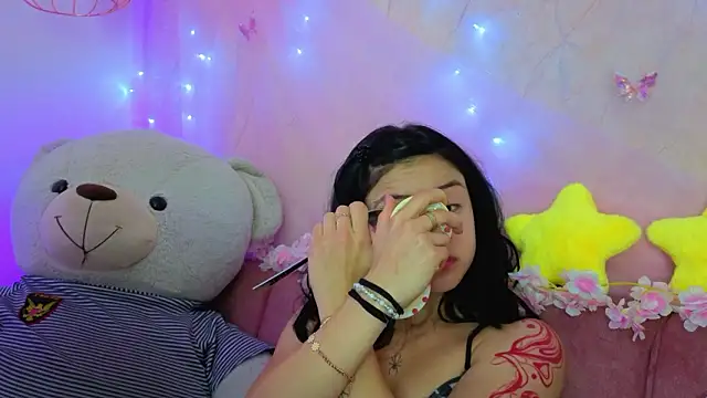 april bennett online show from February 2026 12:25:01 PM