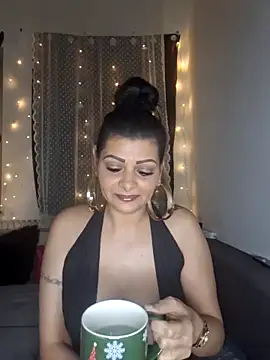 Snapshot of Pillango1212 chatting on January 2026 07:11:01 PM Pillango1212 online show from January 2026 07:11:01 PM