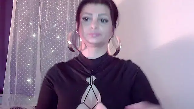 Snapshot of Pillango1212 chatting on February 2026 09:58:02 AM Pillango1212 online show from February 2026 09:58:02 AM