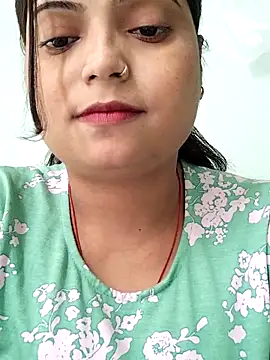 Hot-Pooja25 online show from May 2026 04:07:02 AM
