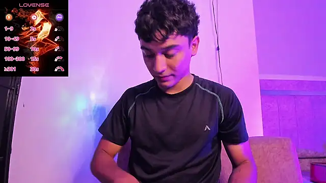 Austin Cardieff  online show from September 2025 04:13:02 AM