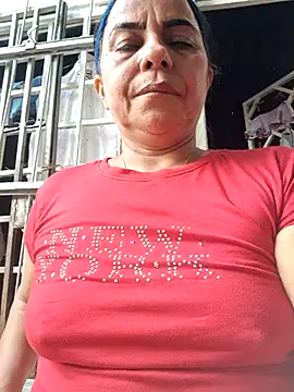 Lucerito-Hot online show from November 2025 01:23:01 PM