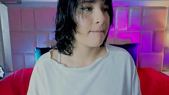 RobinBennett online show from July 2026 12:02:02 PM