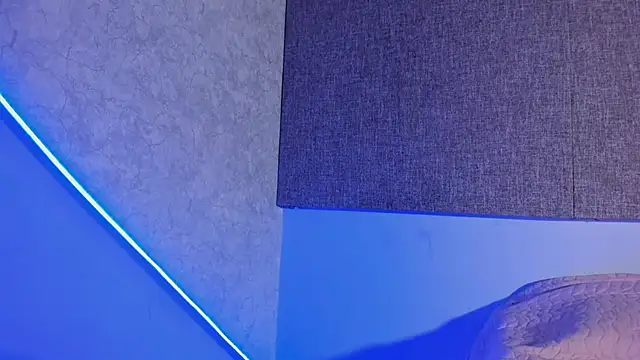 Salomeferreira  online show from November 2025 05:28:02 AM