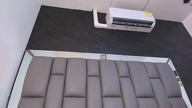 kissme luna online show from February 2026 07:10:02 PM