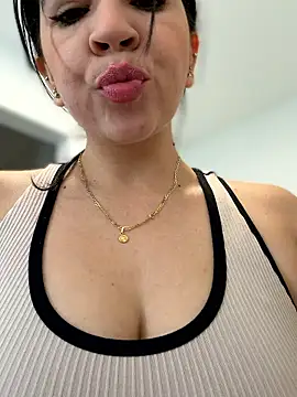 Snapshot of Gringo_XXX_Latina chatting on January 2026 03:45:02 AM Gringo XXX Latina online show from January 2026 03:45:02 AM