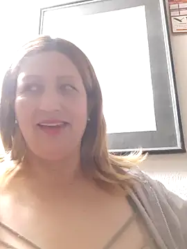 ROOMIINA online show from November 2025 02:09:02 PM