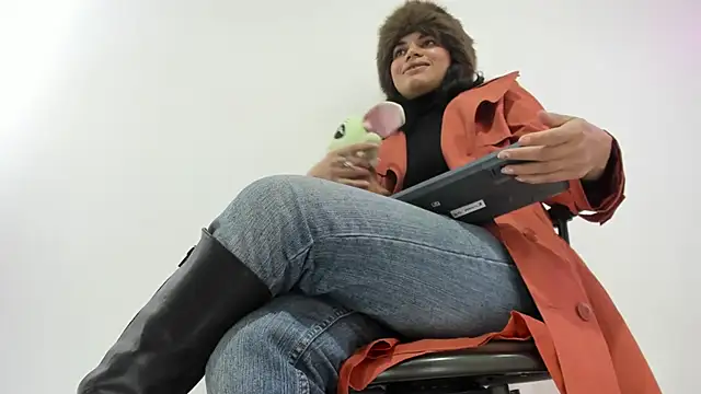 Angelina rossy online show from September 2025 03:49:01 AM