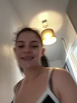 Camwithchlox online show from September 2025 11:56:02 AM