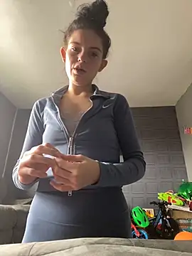 Camwithchlox online show from October 2025 12:05:01 PM