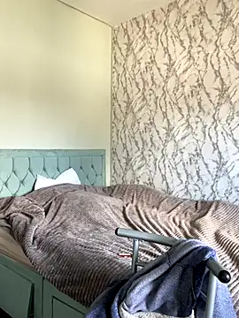 Camwithchlox online show from October 2025 11:29:01 AM