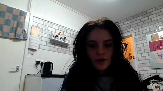 Camwithchlox online show from October 2025 09:41:01 PM