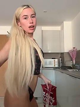 SexySaraxxoo online show from May 2026 10:44:01 AM