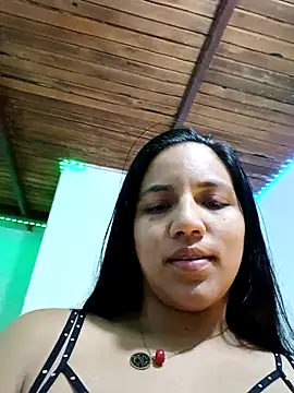 girlpee online show from December 2025 01:05:02 PM