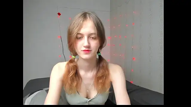 dreamy pollyyy online show from March 2026 03:28:01 PM