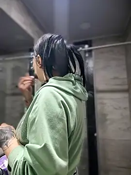 Snapshot of Megaan__More chatting on October 2025 01:50:02 AM Megaan More online show from October 2025 01:50:02 AM