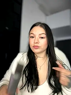 Snapshot of Megaan__More chatting on October 2025 02:48:02 AM Megaan More online show from October 2025 02:48:02 AM