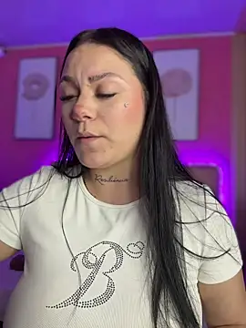 Megaan  More online show from May 2026 05:59:01 AM