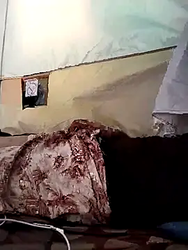 Snapshot of Deyvid184 chatting on April 2026 11:57:02 PM Deyvid184 online show from April 2026 11:57:02 PM