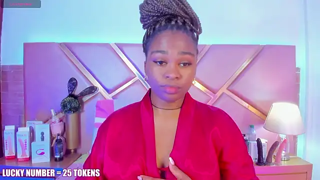 SophieSinclair online show from March 2026 12:52:01 PM