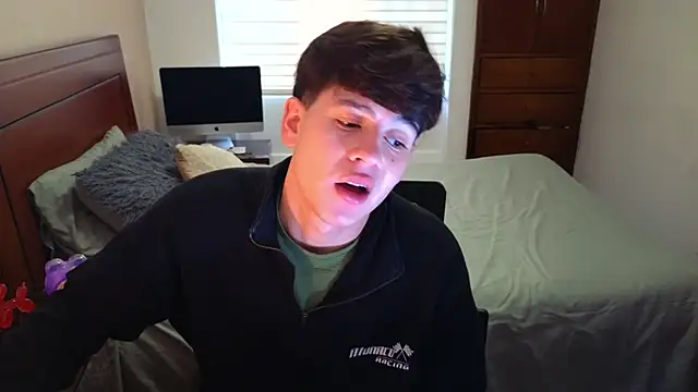 tightncuteass online show from October 2025 10:18:01 PM