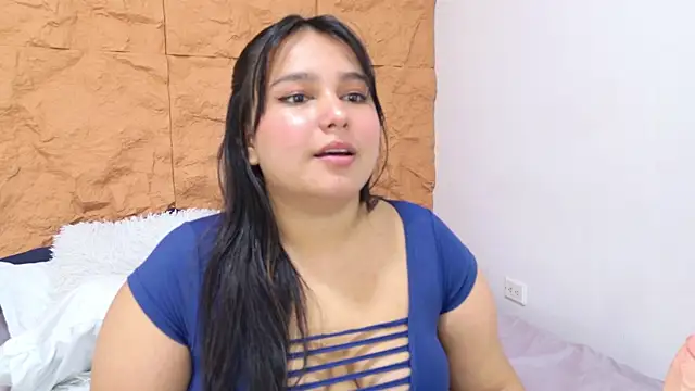 IvannaaVega online show from May 2026 04:30:01 AM