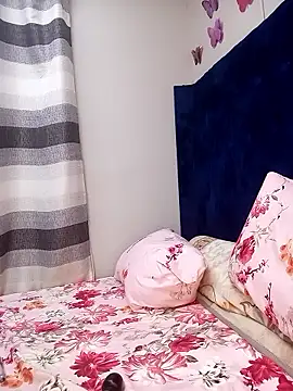 Snapshot of BlackberriesXxx chatting on January 2026 12:35:01 AM BlackberriesXxx online show from January 2026 12:35:01 AM