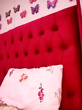 Snapshot of BlackberriesXxx chatting on February 2026 12:16:01 PM BlackberriesXxx online show from February 2026 12:16:01 PM