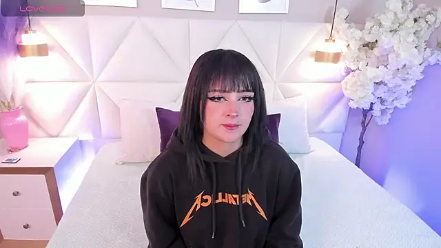 Adara  carter  online show from December 2025 03:33:01 AM