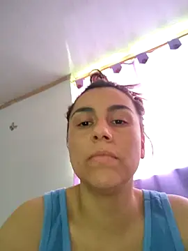 Snapshot of vanessa-titisM chatting on April 2026 10:34:02 PM vanessa-titisM online show from April 2026 10:34:02 PM
